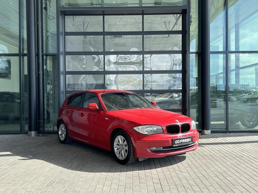 Хетчбэк BMW 1 серия 2010 года, 650000 рублей, Уфа