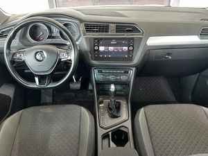 Внедорожник Volkswagen Tiguan 2019 года, 2750000 рублей, Уфа