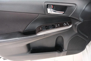Седан Toyota Camry 2016 года, 1749000 рублей, Красноярск