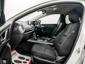 Хетчбэк Mazda Axela 2017 года, 1590000 рублей, Красноярск