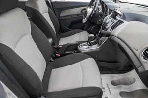 Хетчбэк Chevrolet Cruze 2012 года, 799000 рублей, Барнаул
