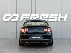 Седан Volkswagen Passat 2010 года, 690000 рублей, Краснодар
