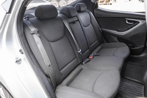 Седан Hyundai Elantra 2015 года, 899000 рублей, Ульяновск