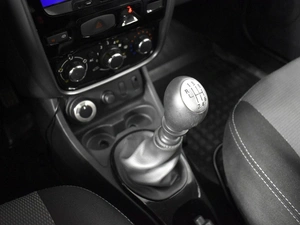 Внедорожник Renault Duster 2013 года, 923100 рублей, Казань
