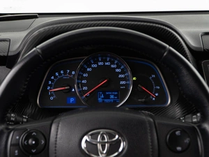 Внедорожник Toyota RAV4 2013 года, 1997444 рублей, Москва