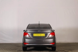 Седан Hyundai Solaris 2016 года, 949000 рублей, Тюмень