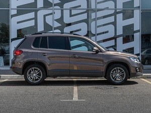 Внедорожник Volkswagen Tiguan 2016 года, 1590000 рублей, Краснодар