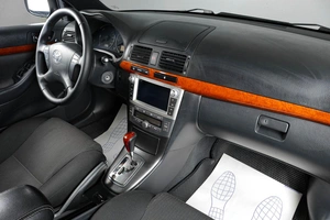 Седан Toyota Avensis 2007 года, 999000 рублей, Тюмень