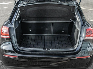 Хетчбэк Mercedes-benz A-класс 2019 года, 2130000 рублей, Краснодар