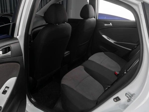 Седан Hyundai Solaris 2011 года, 819000 рублей, Тюмень