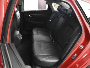 Седан Hyundai Sonata 2019 года, 2370000 рублей, Ставрополь