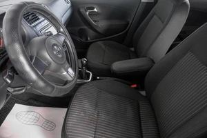 Седан Volkswagen Polo 2013 года, 619000 рублей, Кемерово