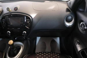 Внедорожник Nissan Juke 2011 года, 819000 рублей, Омск