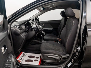 Седан Kia Rio 2011 года, 875000 рублей, Красноярск