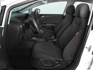 Хетчбэк SEAT Leon 2012 года, 839000 рублей, Аксай