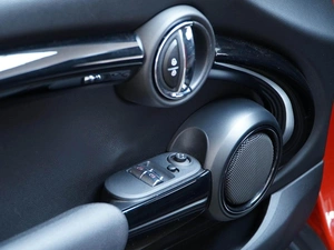 Хетчбэк MINI Cooper 2018 года, 1799077 рублей, Москва