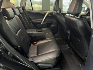 Внедорожник Toyota RAV4 2013 года, 2590000 рублей, Абакан