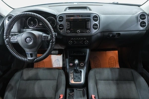 Внедорожник Volkswagen Tiguan 2014 года, 1469000 рублей, Новокузнецк