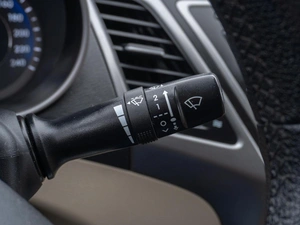 Седан Hyundai Elantra 2014 года, 1229000 рублей, Саратов