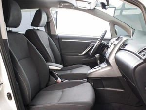 Минивэн Toyota Verso 2013 года, 1210000 рублей, Омск