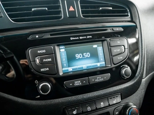 Хетчбэк Kia Ceed 2014 года, 1050000 рублей, Красноярск