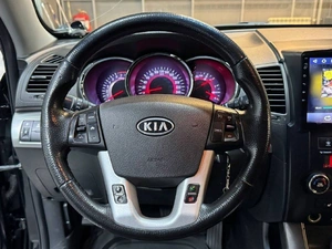 Внедорожник Kia Sorento 2012 года, 1297000 рублей, Красноярск