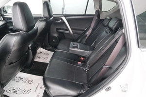 Внедорожник Toyota RAV4 2017 года, 2849000 рублей, Красноярск