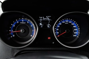 Седан Hyundai Avante 2012 года, 750000 рублей, Ульяновск