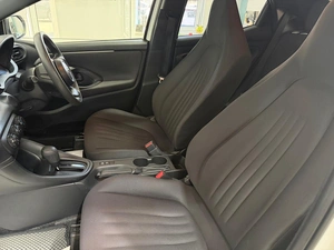 Хетчбэк Toyota Yaris 2020 года, 1119000 рублей, Красноярск