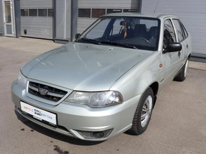 Седан Daewoo Nexia 2009 года, 350000 рублей, Железногорск