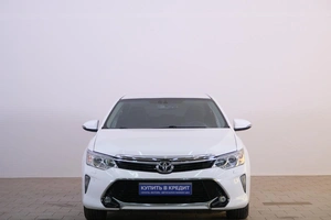 Седан Toyota Camry 2013 года, 1599000 рублей, Омск