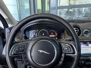 Седан Jaguar XJ 2016 года, 2420000 рублей, Уфа