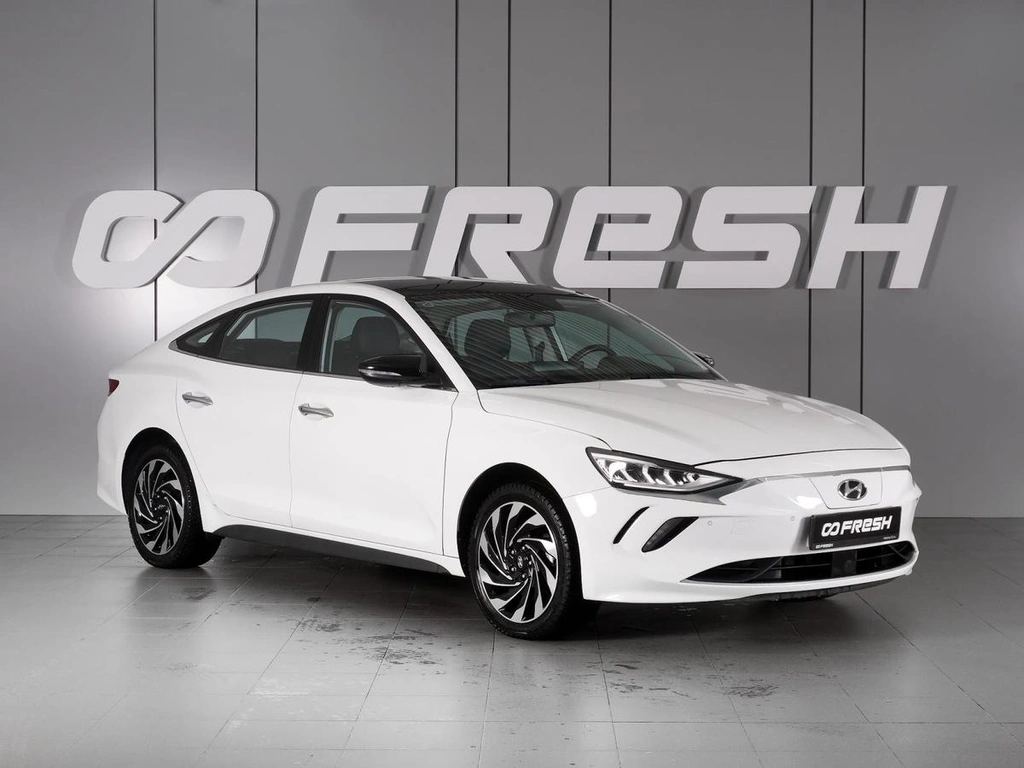 Седан Hyundai Lafesta 2020 года, 2229000 рублей, Красный Пахарь