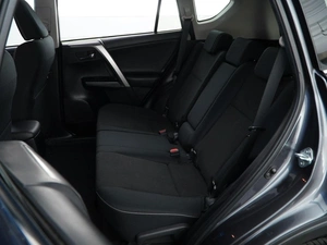 Внедорожник Toyota RAV4 2016 года, 2649077 рублей, Москва