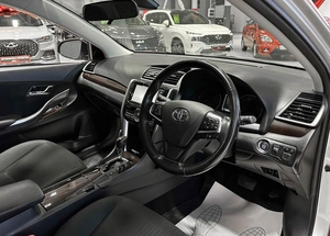 Седан Toyota Allion 2018 года, 1897000 рублей, Красноярск