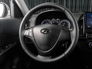 Хетчбэк Hyundai i30 2010 года, 729000 рублей, Тюмень
