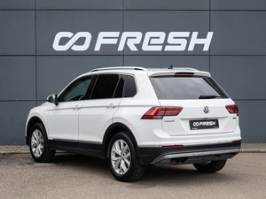 Внедорожник Volkswagen Tiguan 2019 года, 2330000 рублей, Краснодар