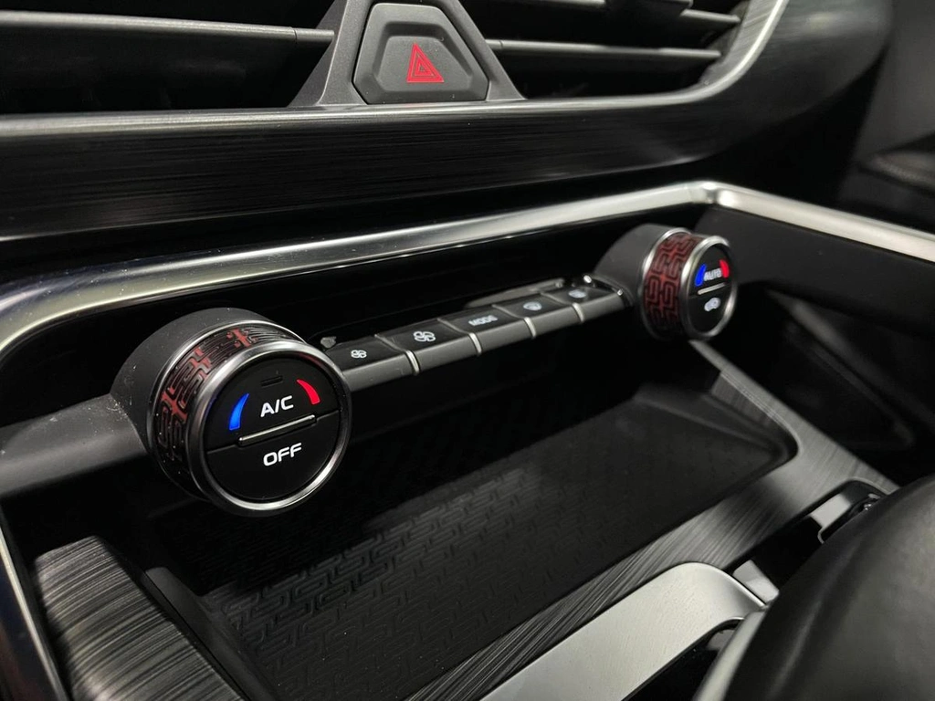 Внедорожник Geely Tugella 2022 года, 2920000 рублей, Ярославль