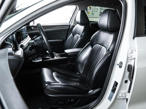 Седан Kia K5 2021 года, 2080000 рублей, Волгоград