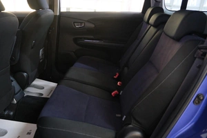 Минивэн Toyota Wish 2012 года, 1599000 рублей, Омск