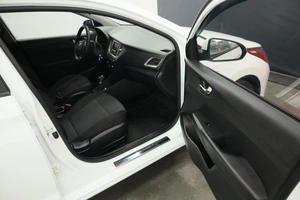 Седан Hyundai Solaris 2020 года, 1515000 рублей, Курск