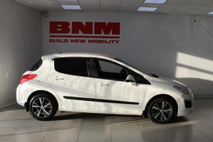 Хэтчбек Peugeot 308 2012 года, 520000 рублей, Смоленск
