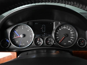 Внедорожник Volkswagen Touareg 2008 года, 1089000 рублей, Аксай