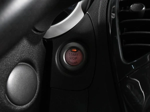 Внедорожник Nissan Juke 2011 года, 999000 рублей, Аксай