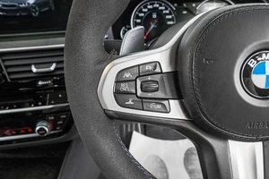 Седан BMW 5 серия 2017 года, 3549000 рублей, Барнаул