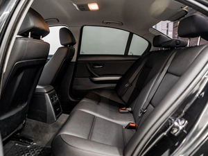 Седан BMW 3 серия 2007 года, 975000 рублей, Красноярск