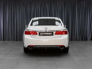 Седан Honda Accord 2013 года, 1136000 рублей, Тюмень