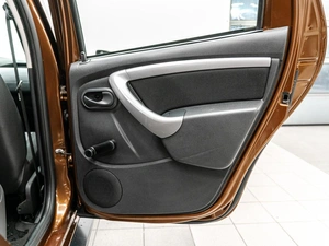 Внедорожник Renault Duster 2013 года, 949000 рублей, Красноярск