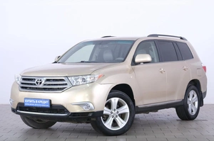 Внедорожник Toyota Highlander 2012 года, 1789000 рублей, Омск