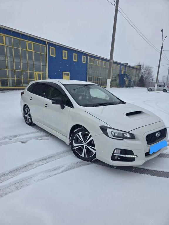 Универсал Subaru Levorg 2017 года, 1500000 рублей, Красноярск